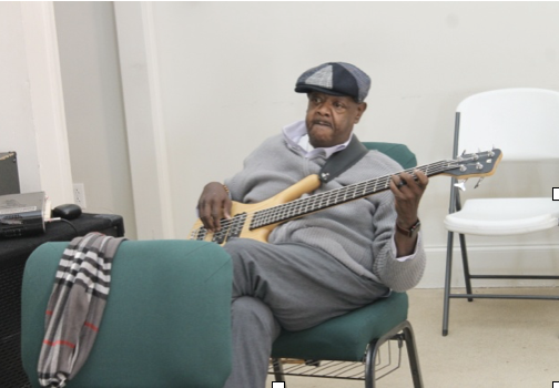 Bass: Greg Richards